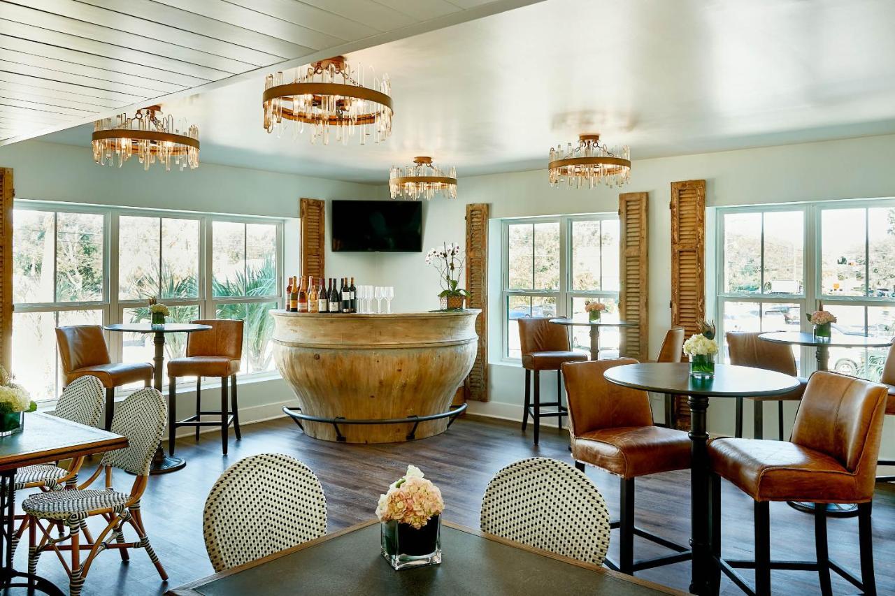 Hotel Simone (Adults Only) St. Simons Island ภายนอก รูปภาพ